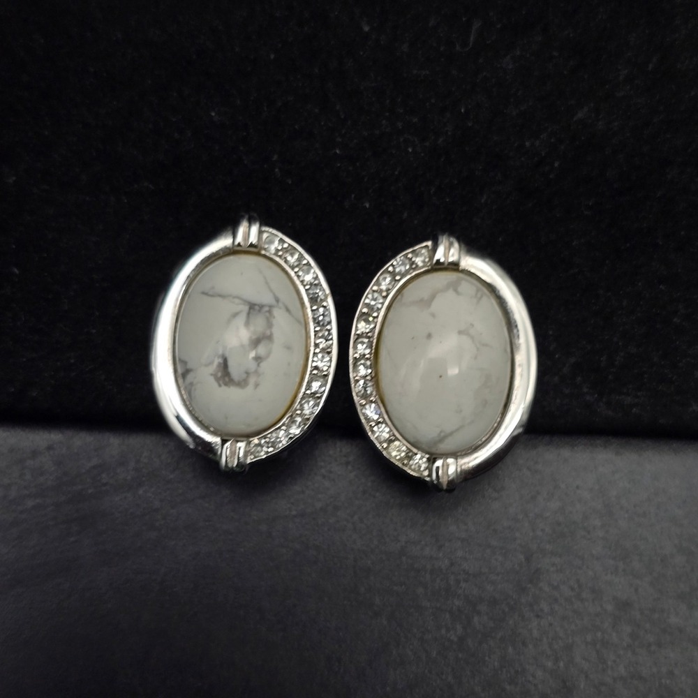 Faux White Turquoise Clip On Earrings Oval Silver Tone Rhinestone